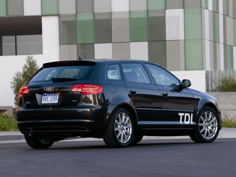  Audi A3 Sportback TDI Clean Diesel (8PA) 2009 года  (фото 14 из 21)